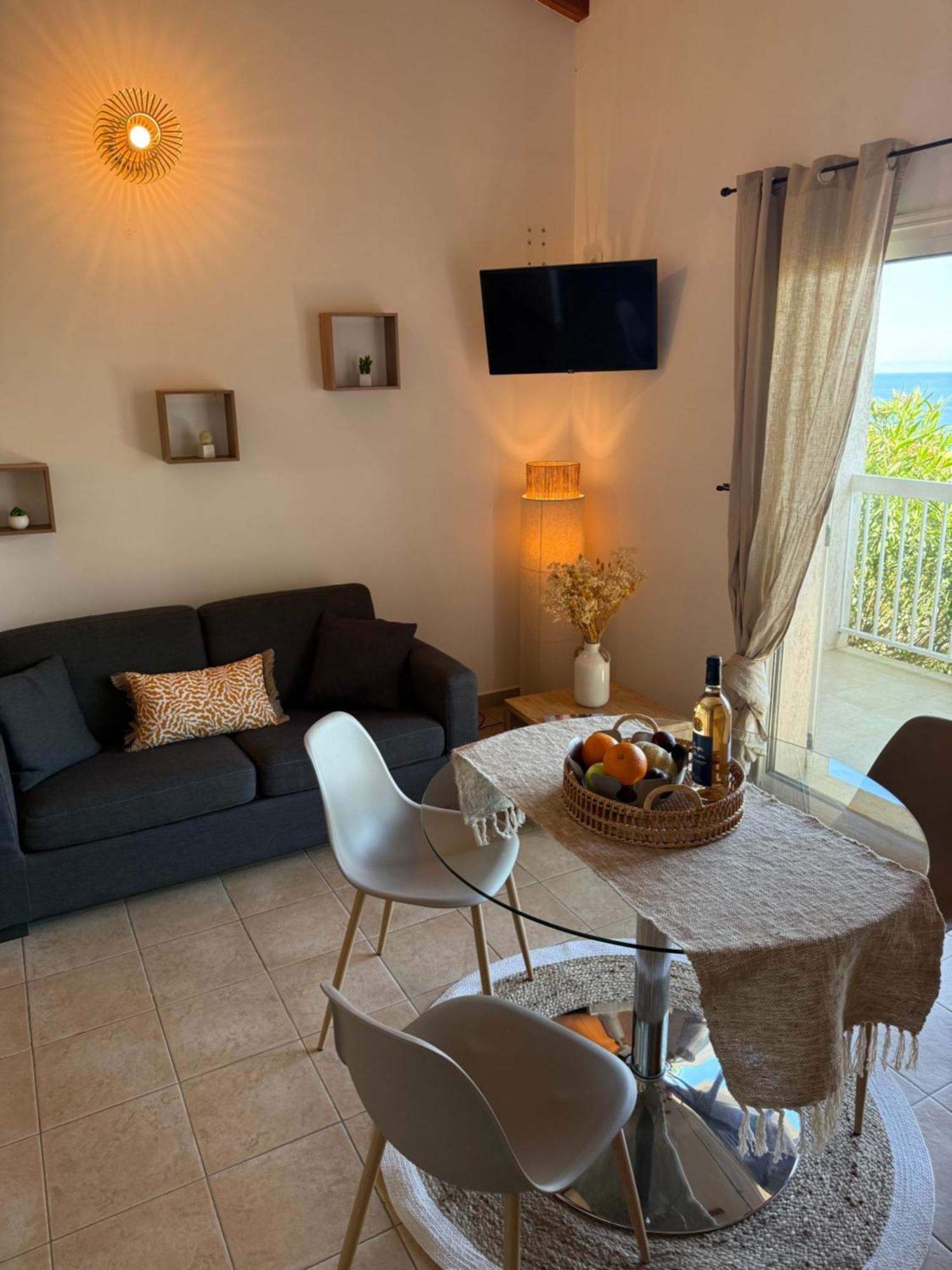 Location Du Ranch Hotel Алгайола Екстериор снимка