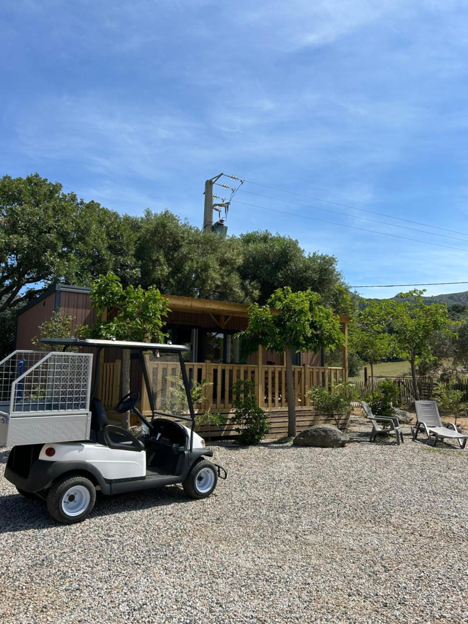 Location Du Ranch Hotel Алгайола Екстериор снимка